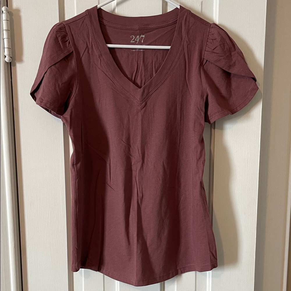 Maurices V-Neck Short Sleeve Tee